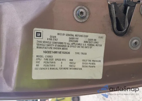 1997 Chevrolet C1500 Fleetside из США, поврежденный, VIN 1GCEC14M1VE192636